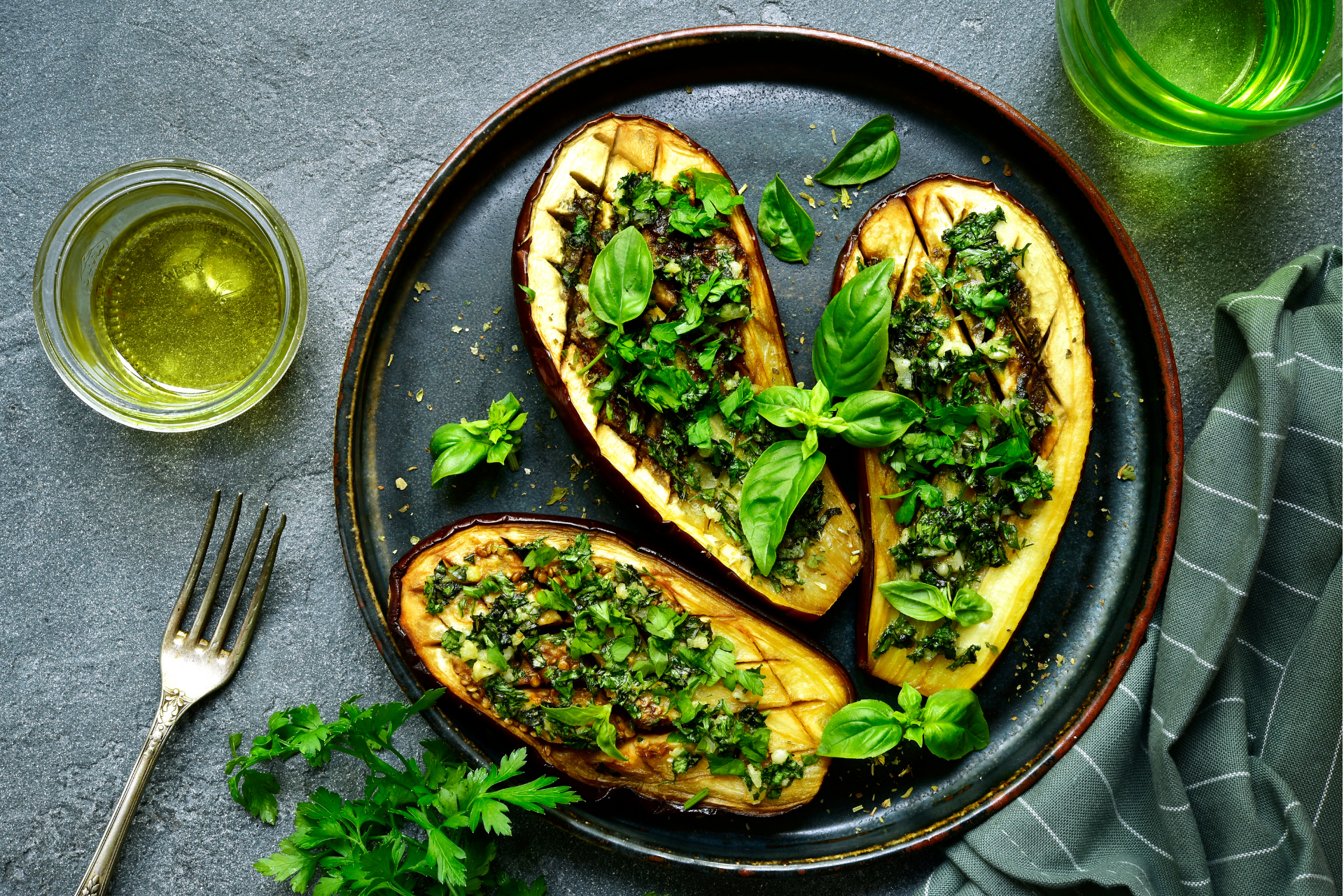 Roasted eggplant with herbs for a low-sodium diet