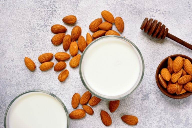 How much Potassium is in Almond Milk and is it Healthy for Kidneys